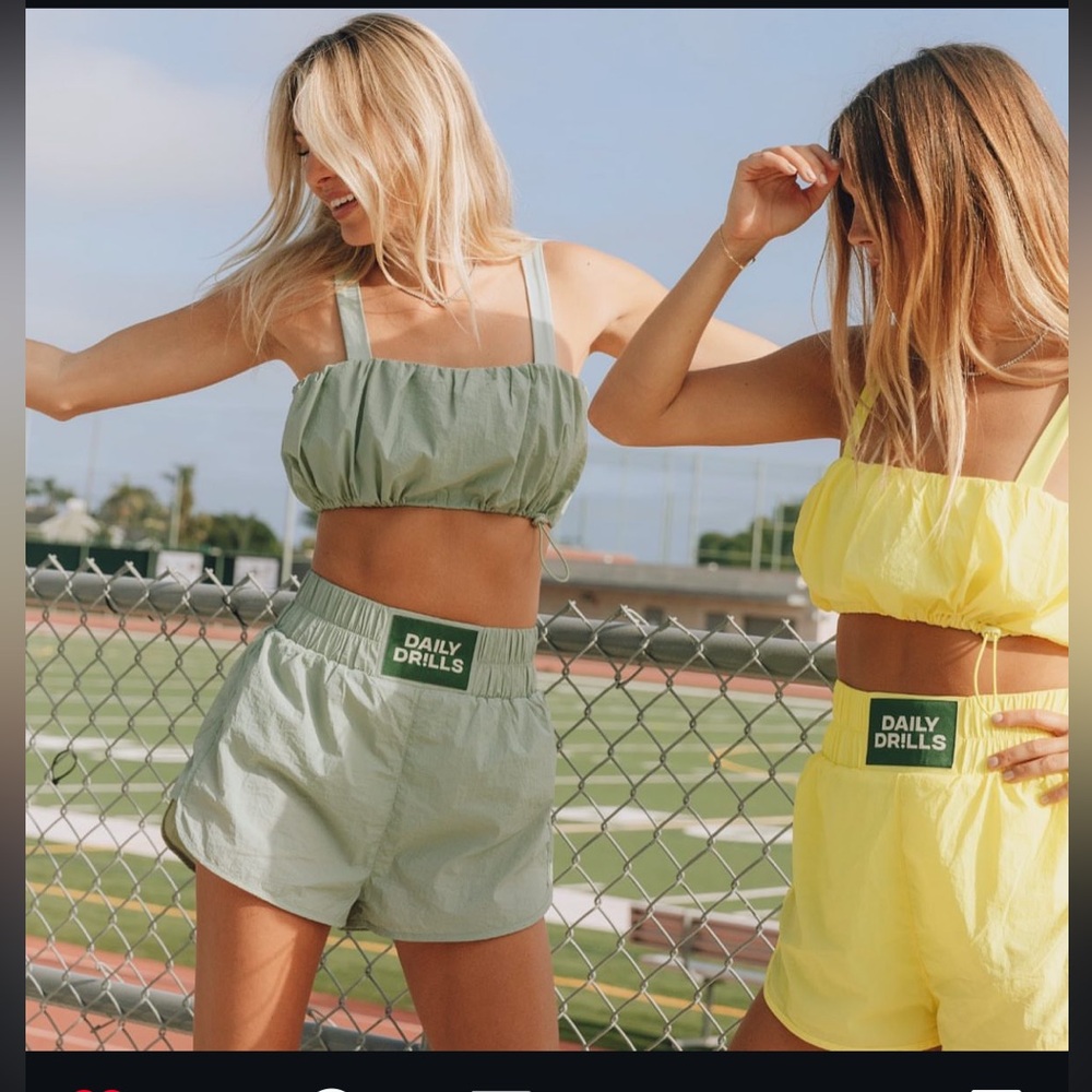 Green daily drills bubble bra and matching shorts